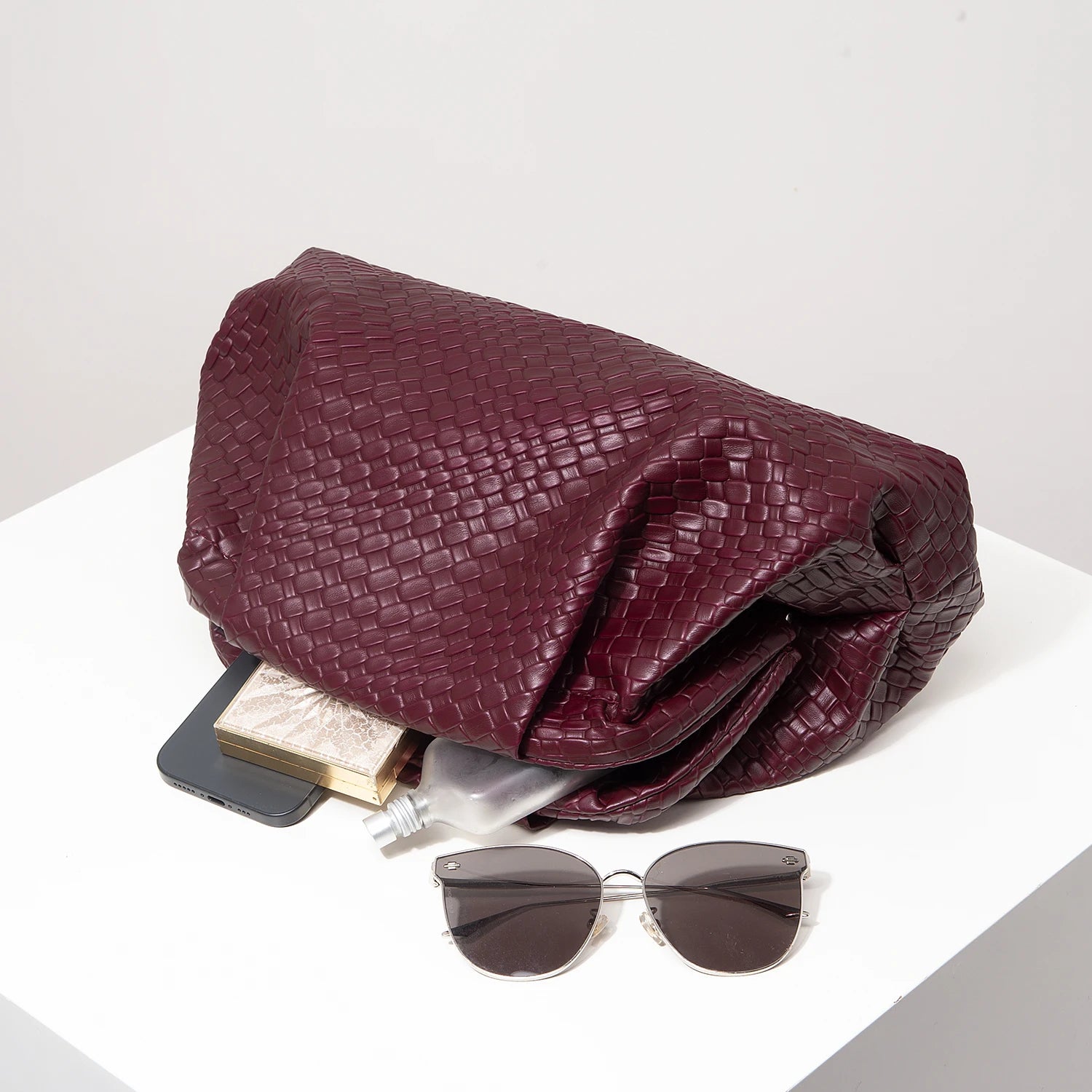 Clutch Rouge